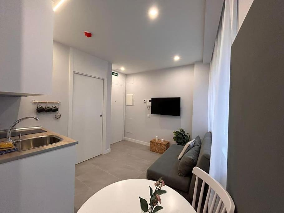 Cozy Studio In Tetuan - En 1/9 マドリード エクステリア 写真